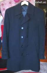Продаю мужское демисезонное пальто р.46